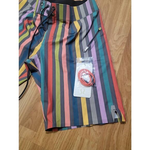 Lululemon Current State Board
Swim Shorts 11" 32 - Picture 3 of 9